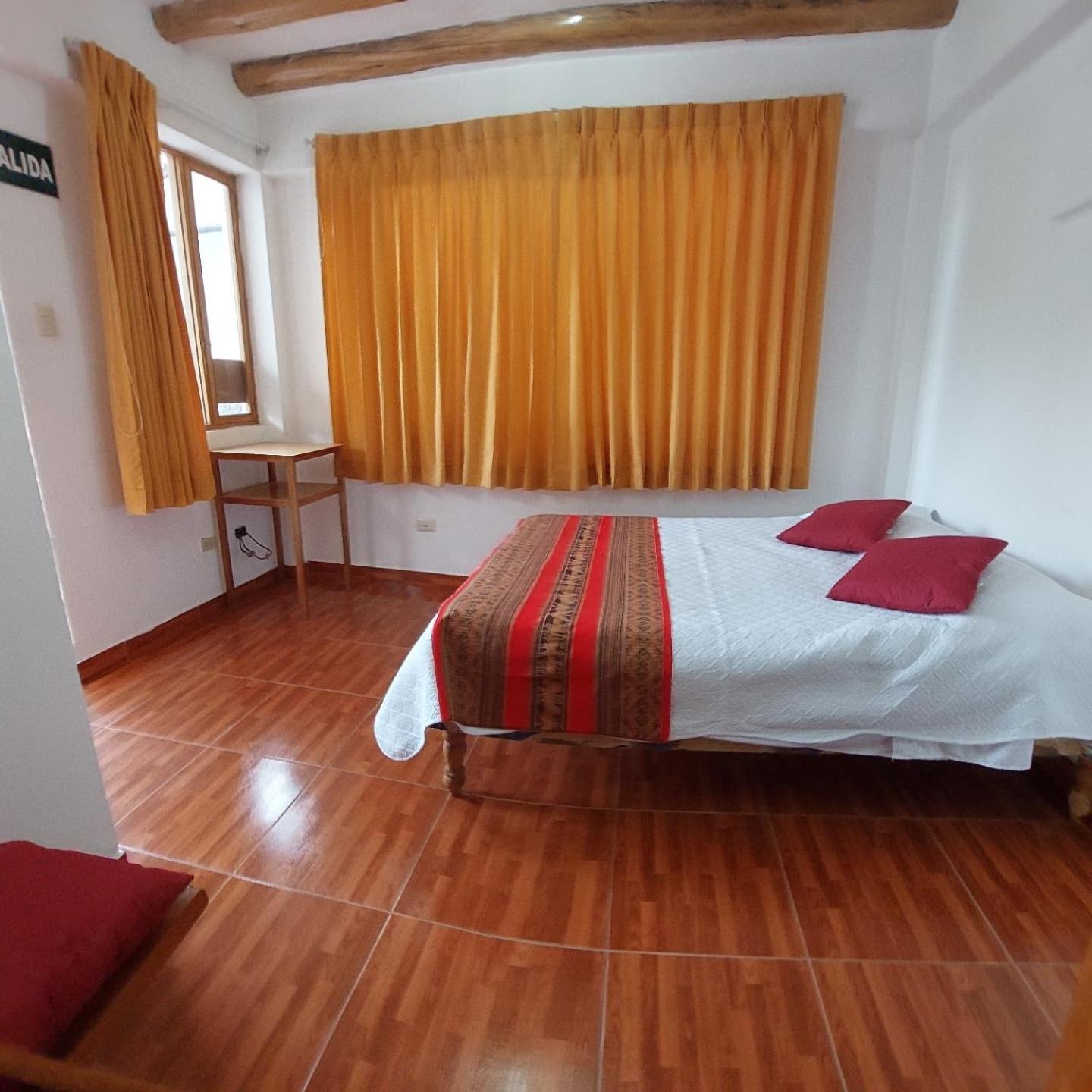 Hostal Miramonti Урубамба Экстерьер фото